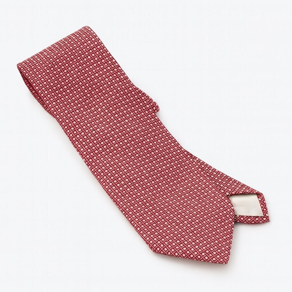 Brooks Brothers 346 Red Silk Tie Geometric Holiday Preppy Classic Christmas
